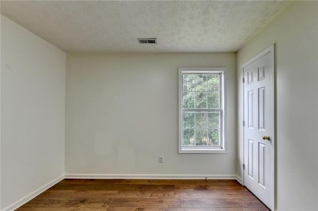 302 Derby Drive, Riverdale, GA 30274