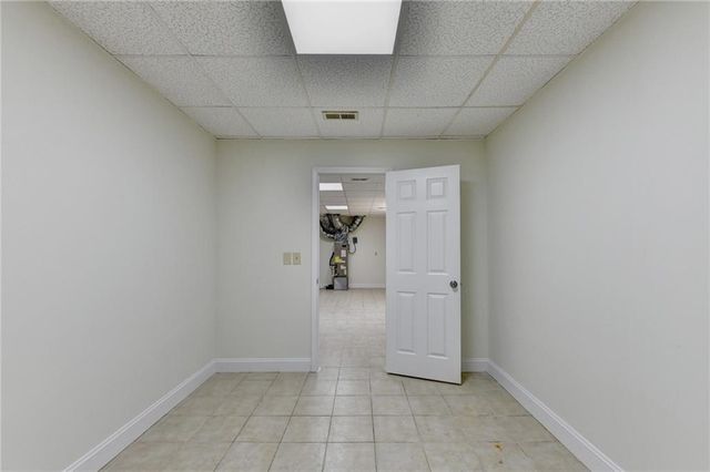 302 Derby Drive, Riverdale, GA 30274