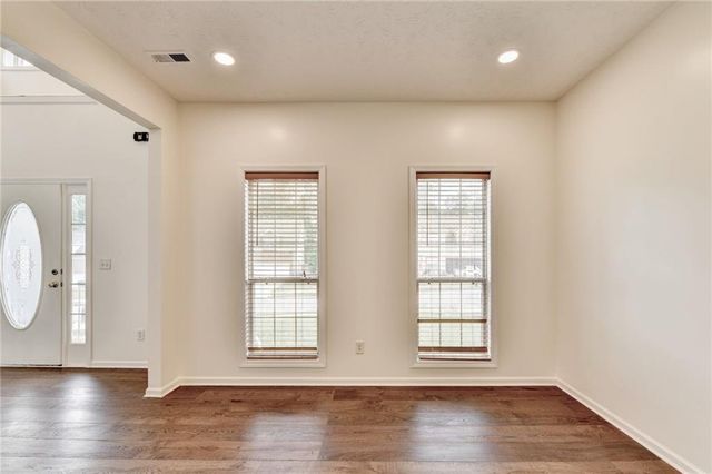 302 Derby Drive, Riverdale, GA 30274