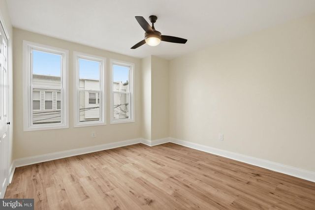 1441 S MARSTON ST, Philadelphia, PA 19146