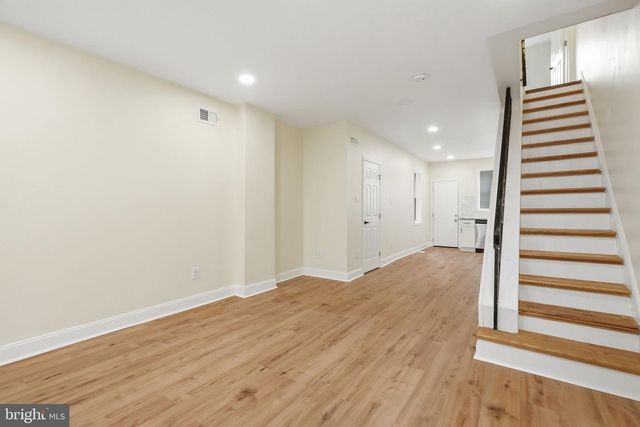 1441 S MARSTON ST, Philadelphia, PA 19146