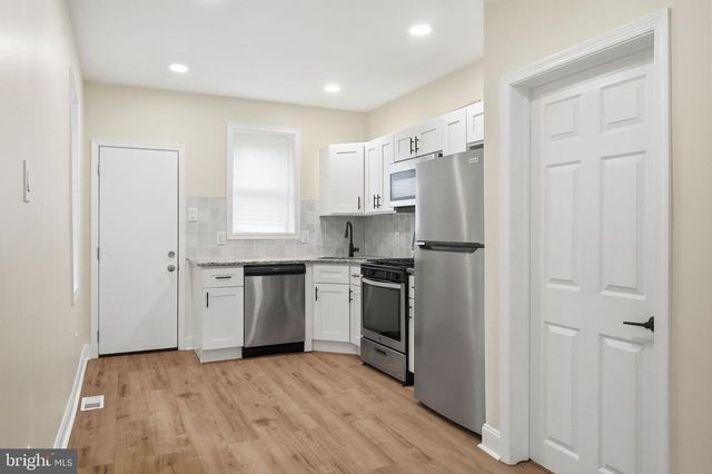 1441 S MARSTON ST, Philadelphia, PA 19146