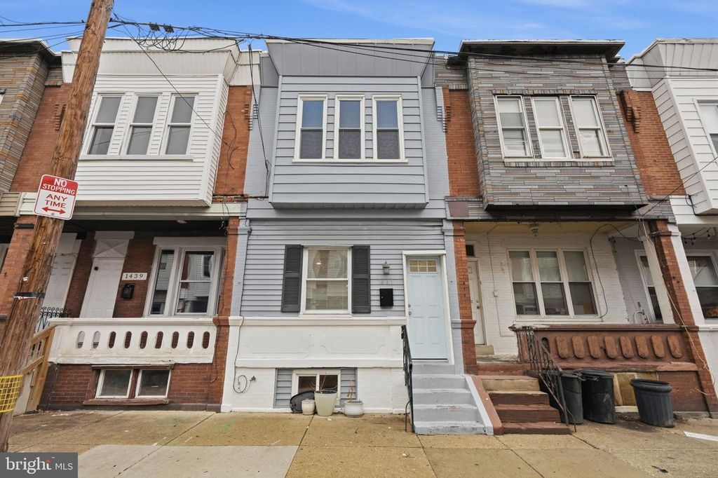 1441 S MARSTON ST, Philadelphia, PA 19146
