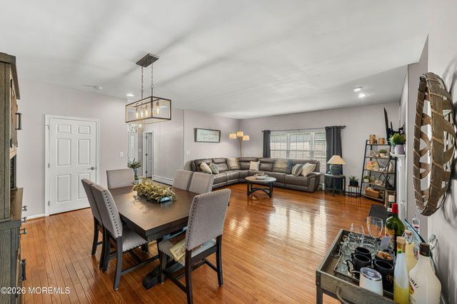 45 Verona Drive, Manchester, NJ 08759