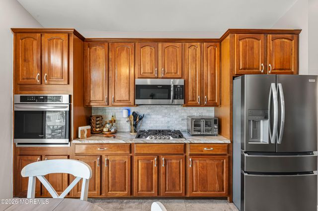 45 Verona Drive, Manchester, NJ 08759