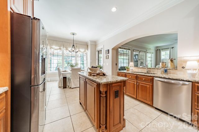 215 Blue River Road, Lake Wylie, SC 29710