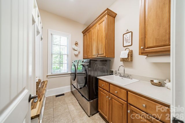 215 Blue River Road, Lake Wylie, SC 29710