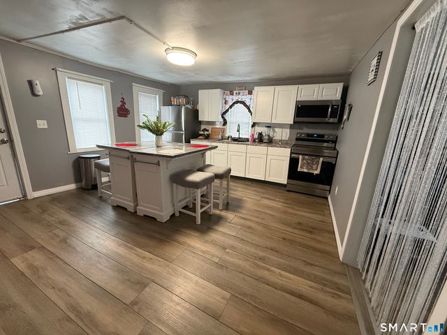 24 Schoolhouse Lane, Windham, CT 06226