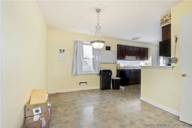 96 Forest Drive, Jeffersonville, IN 47130