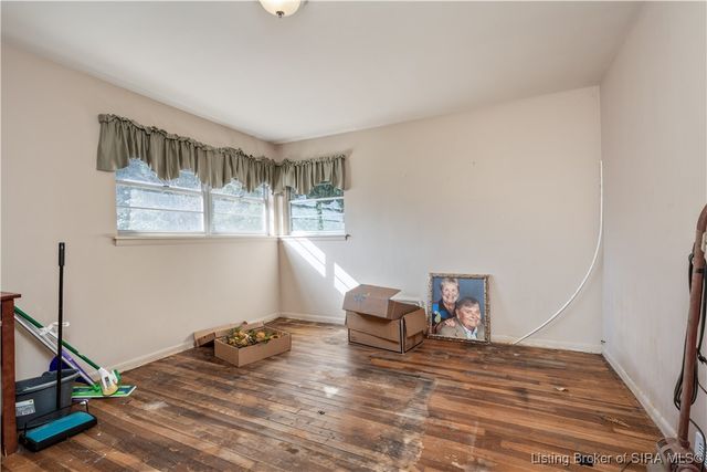 96 Forest Drive, Jeffersonville, IN 47130