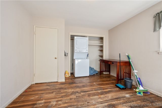 96 Forest Drive, Jeffersonville, IN 47130