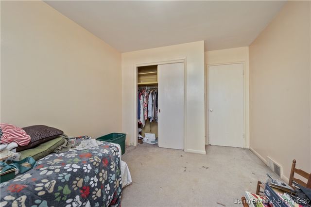 96 Forest Drive, Jeffersonville, IN 47130