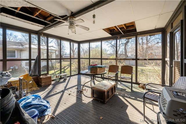 96 Forest Drive, Jeffersonville, IN 47130