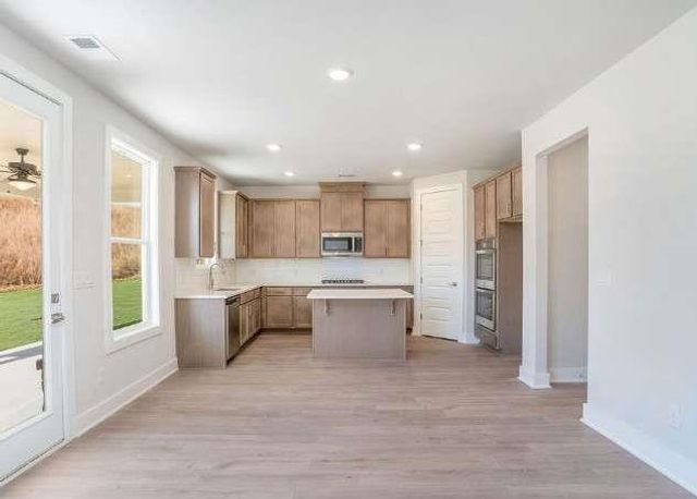 112 Patillo Manor, Stockbridge, GA 30281