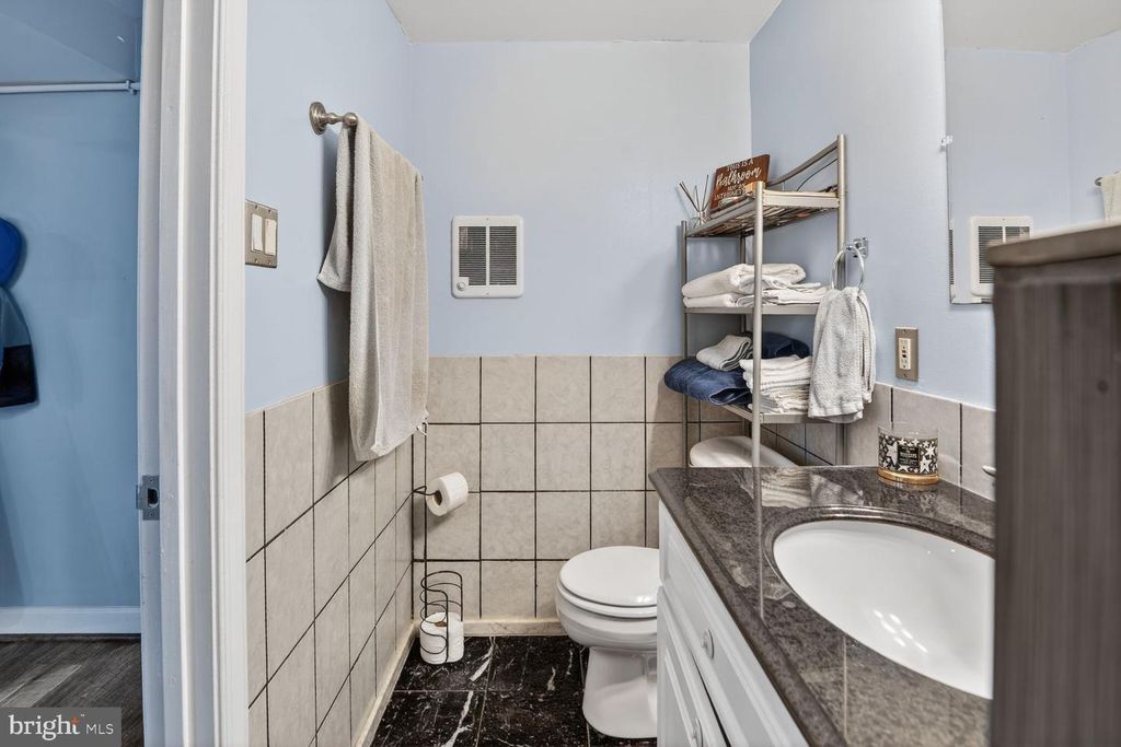 Image 31 of property listing at 847 STREAKER RD, Sykesville, MD 21784