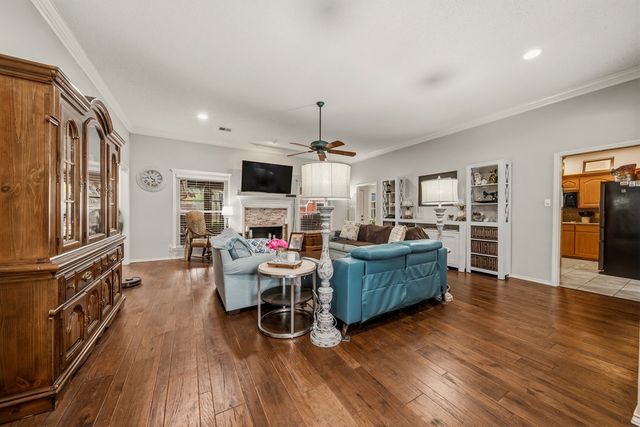 716 Colgate Ave, Big Spring, TX 79720