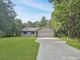 359 WHITE WATERS TRAIL, Nekoosa, WI 54457