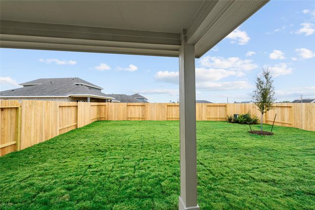 7711 Skiron Lane, Baytown, TX 77523