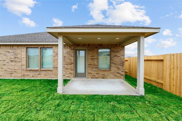 7711 Skiron Lane, Baytown, TX 77523