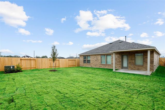 7711 Skiron Lane, Baytown, TX 77523