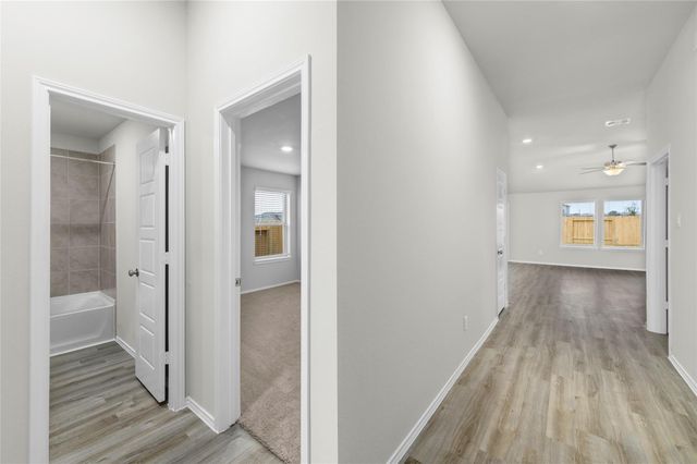 7711 Skiron Lane, Baytown, TX 77523