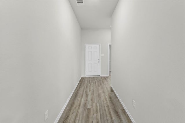 7711 Skiron Lane, Baytown, TX 77523