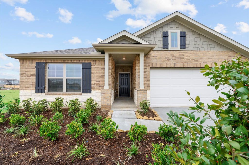 7711 Skiron Lane, Baytown, TX 77523