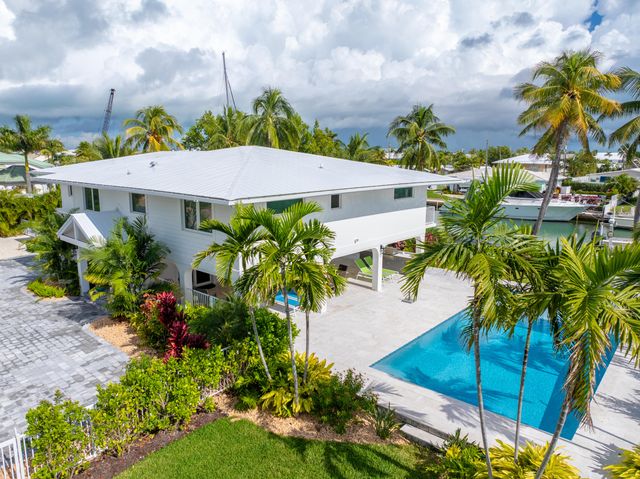 360 12th Street, Key Colony, FL 33051