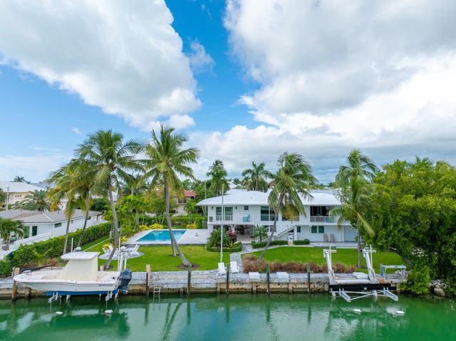 360 12th Street, Key Colony, FL 33051