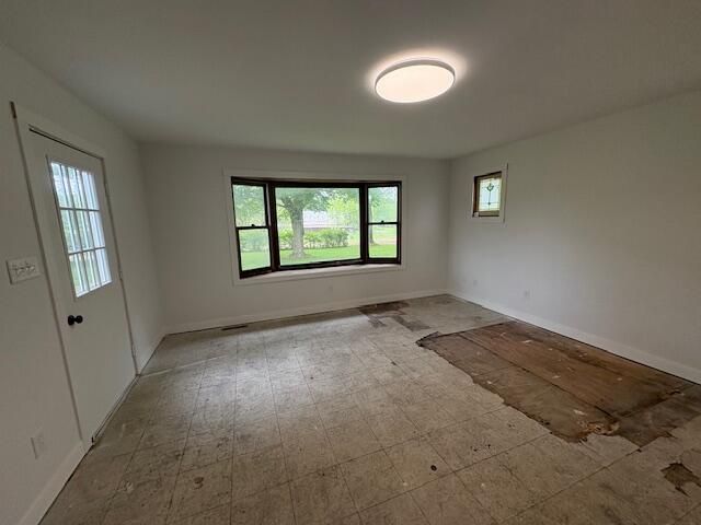 09528 57th Street, Grand Junction, MI 49056