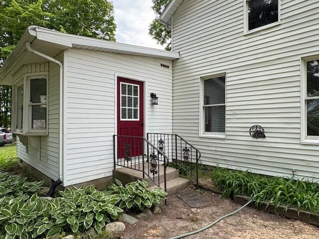 09528 57th Street, Grand Junction, MI 49056