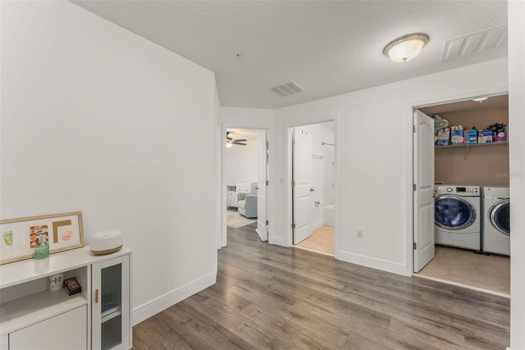 Image 23 of property listing at 10814 SUNSET RIDGE LANE, Orlando, FL 32832