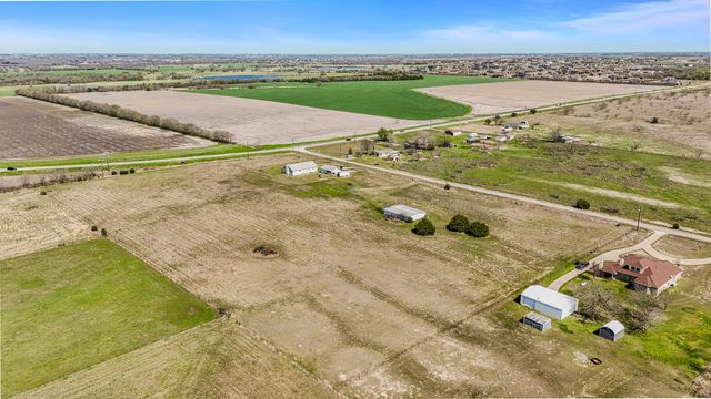 7340 High Meadow Drive, Terrell, TX 75160