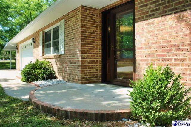 15 Meeting Street, Cheraw, SC 29520
