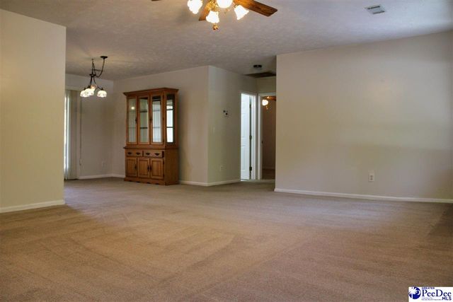 15 Meeting Street, Cheraw, SC 29520