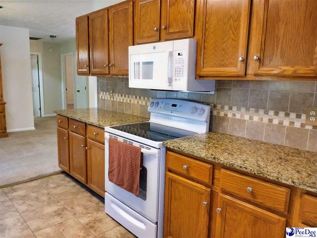 15 Meeting Street, Cheraw, SC 29520