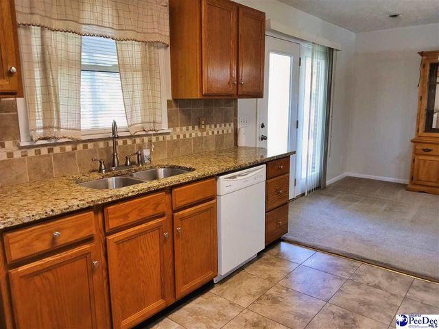 15 Meeting Street, Cheraw, SC 29520