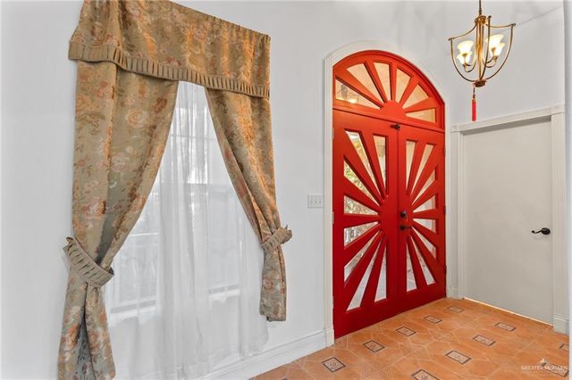 8400 N 29th Street, Mcallen, TX 78504