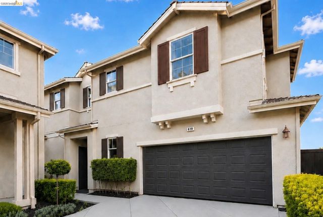 619 Falling Star Dr, Martinez, CA 94553