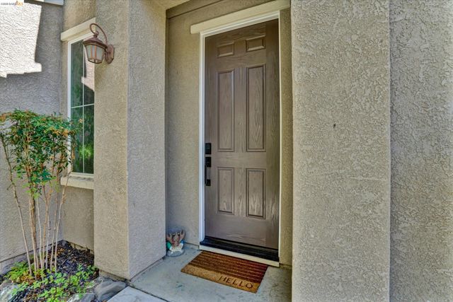619 Falling Star Dr, Martinez, CA 94553