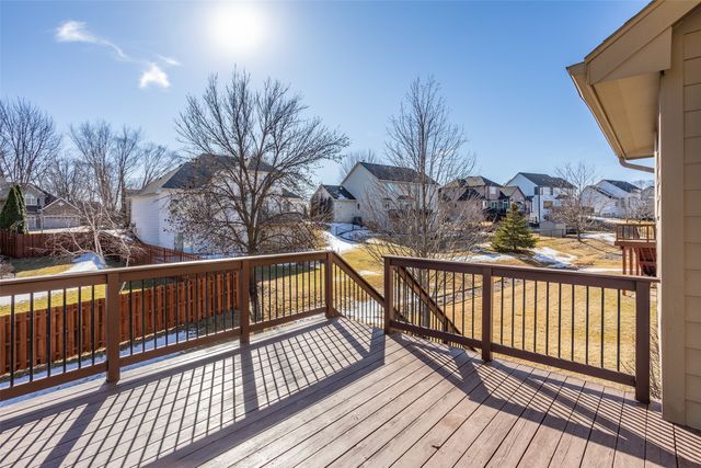 15000 Bryn Mawr Drive, Clive, IA 50325