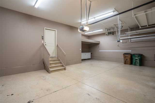 15000 Bryn Mawr Drive, Clive, IA 50325