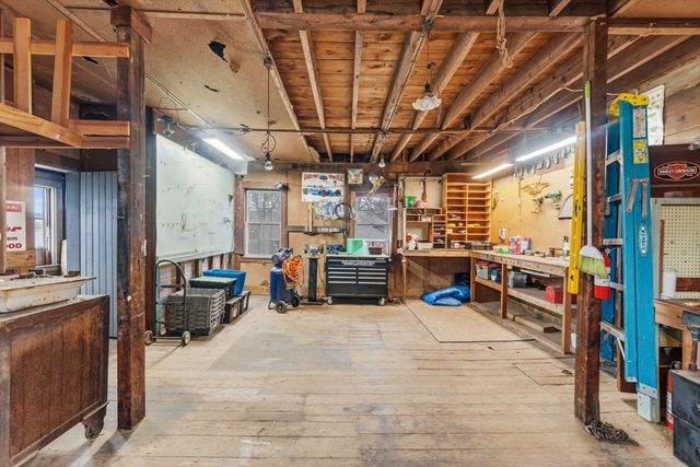 205 Church St, Marlborough, MA 01752