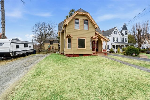 205 Church St, Marlborough, MA 01752