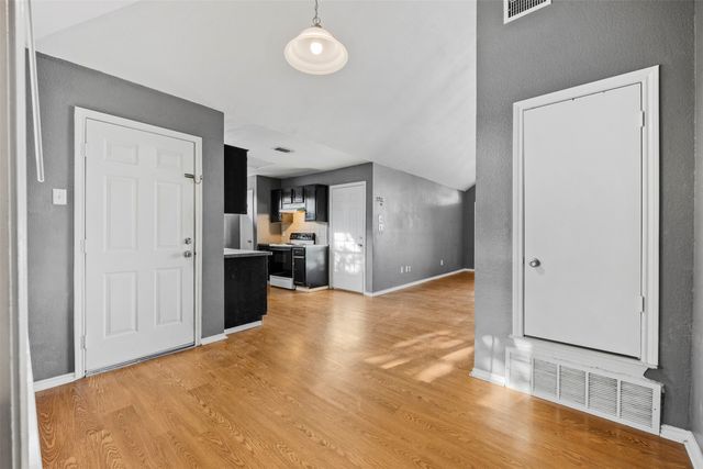 905 Park Place Boulevard, Midlothian, TX 76065