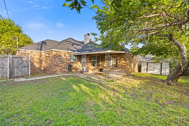 905 Park Place Boulevard, Midlothian, TX 76065