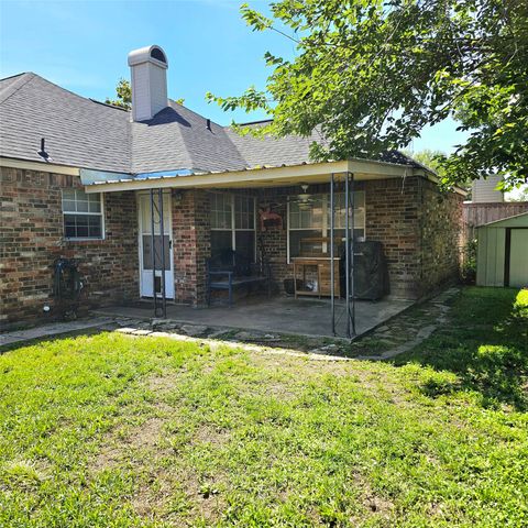 905 Park Place Boulevard, Midlothian, TX 76065