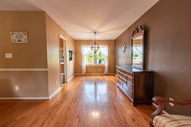 3074 Bandy RD, Roanoke, VA 24014
