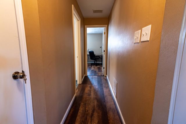 3074 Bandy RD, Roanoke, VA 24014