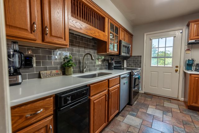 3074 Bandy RD, Roanoke, VA 24014